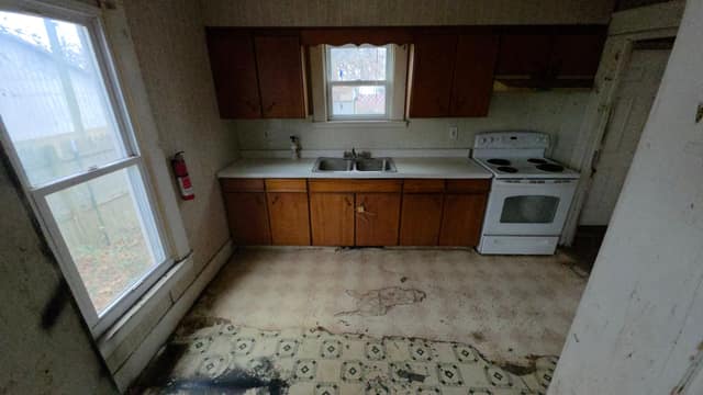 1119 S Brookside Ave, Centralia, IL: owner financed home, photo 10