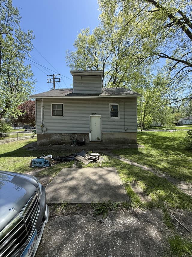 462 W Leafland Ave, Decatur, IL: owner financed home, photo 3