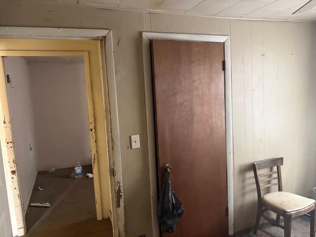 1829 S Stanley St, Peoria, IL: owner financed home, photo 12