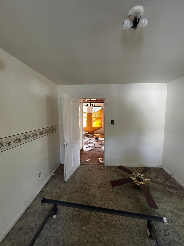 304 N Spruce St, Nokomis, IL: owner financed home, photo 13