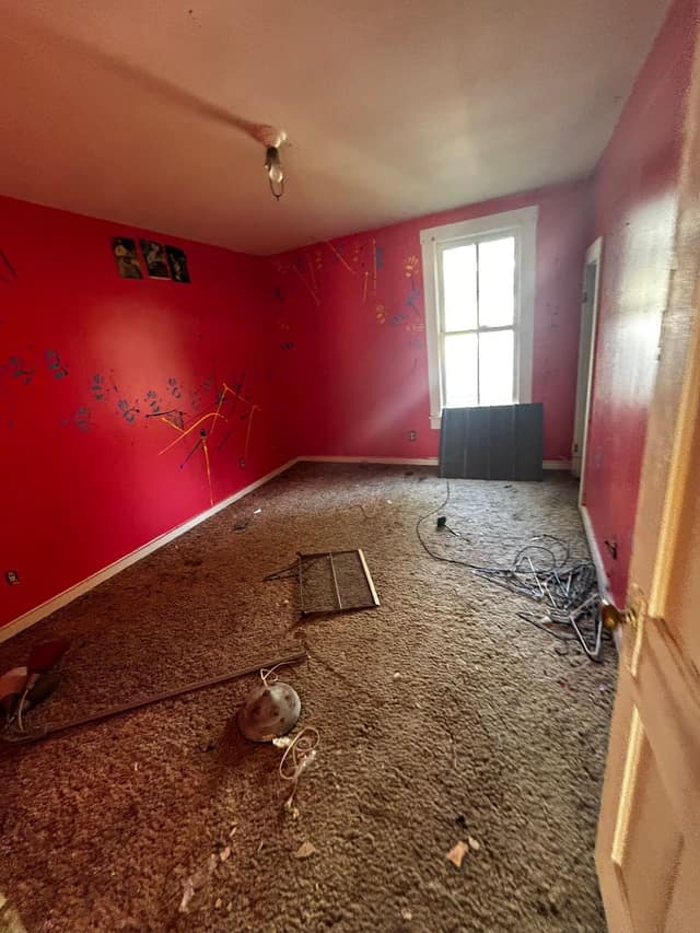304 N Spruce St, Nokomis, IL: owner financed home, photo 17