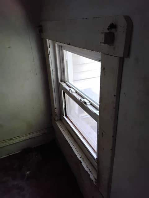 800 S Greenlawn Ave, Peoria, IL: owner financed home, photo 13