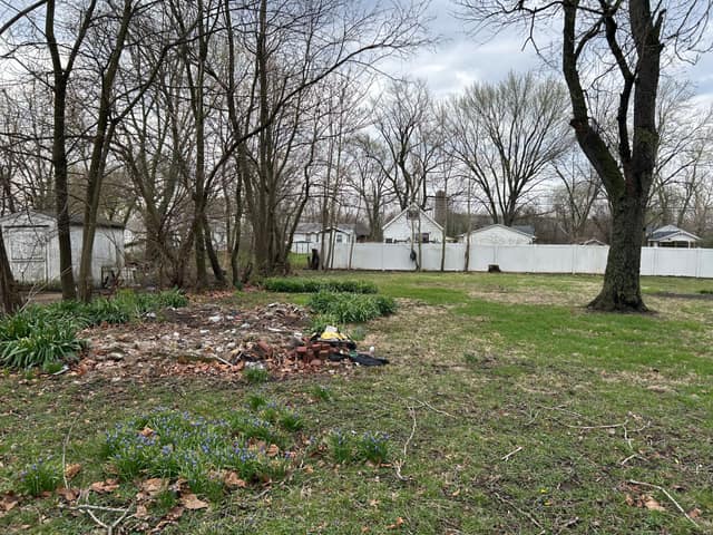 2827 E Hickory St, Decatur, IL: owner financed home, photo 23