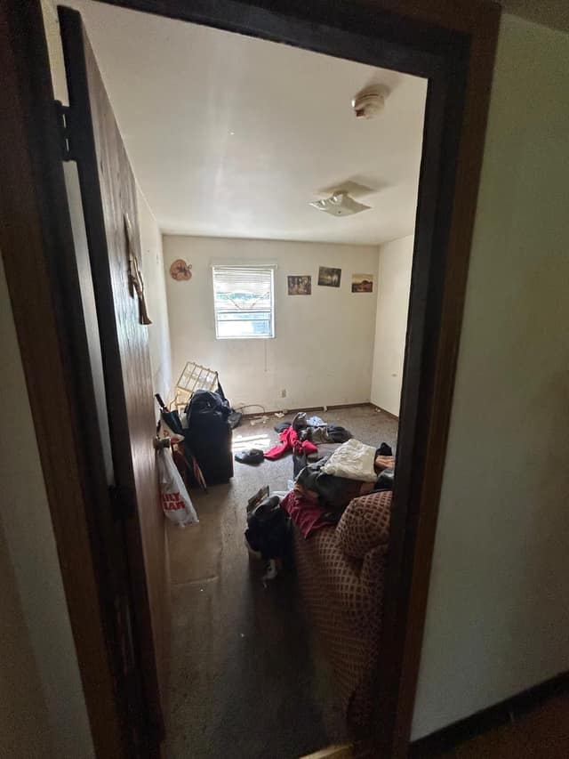 59 Jarvis Pl, East St. Louis, IL: owner financed home, photo 4