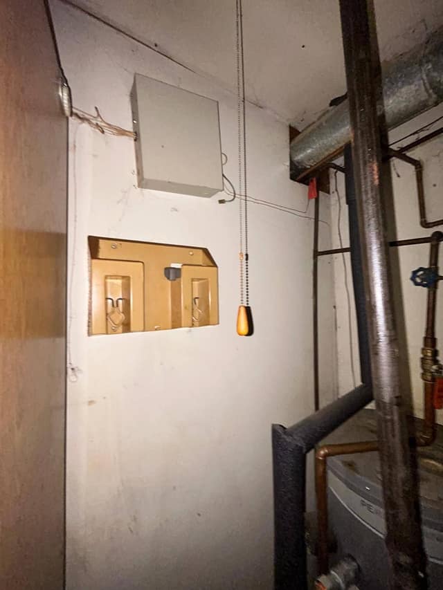 59 Jarvis Pl, East St. Louis, IL: owner financed home, photo 6