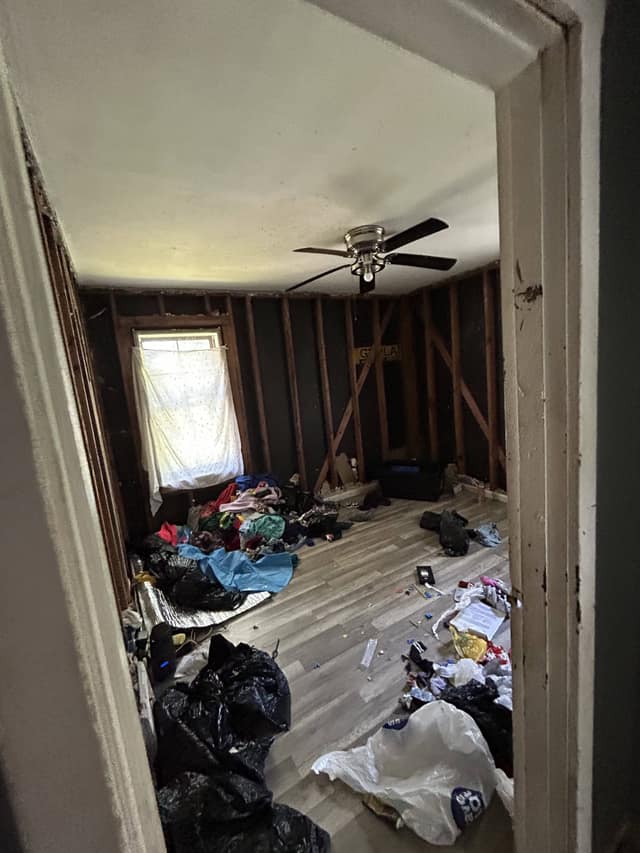 5527 Avon Pl, East St. Louis, IL: owner financed home, photo 5