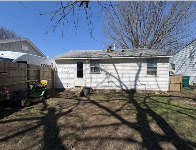 1035 Elmurst Avenue, Decatur, IL: owner financed home, photo 10