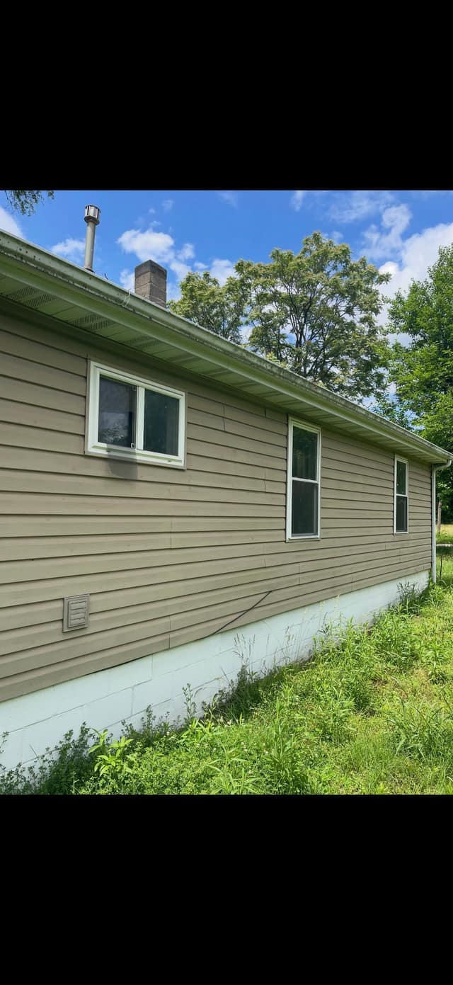 3720 Walnut Ave, East St. Louis, IL: owner financed home, photo 1