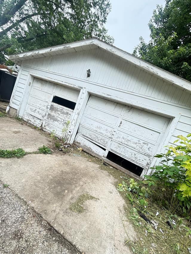 108 E Shipping St, Edwardsport, IN: owner financed home, photo 36