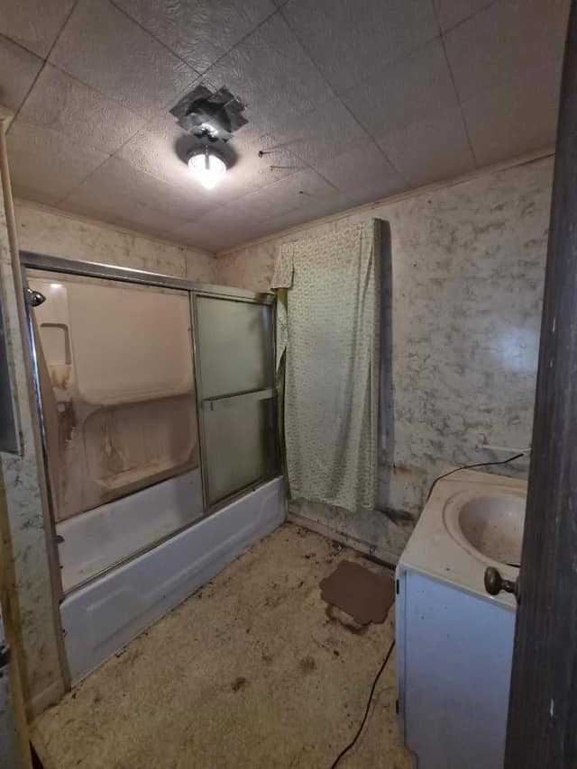 1200 Sw 6th St, Fairfield, IL: owner financed home, photo 12