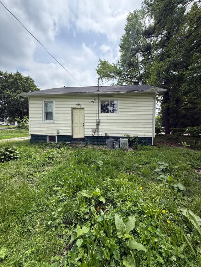 1252 E Whitmer St, Decatur, IL: owner financed home, photo 1