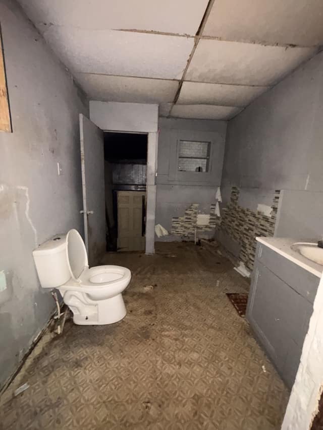 1334 Martin Luther King, Decatur, IL: owner financed home, photo 9