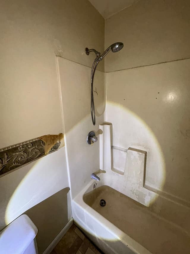 319 West Corbin St, Bethalto, IL: owner financed home, photo 5