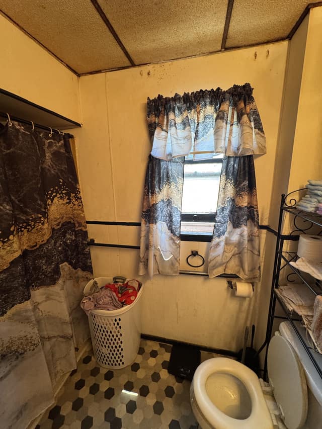 726 S 10th St, Saginaw, MI: owner financed home, photo 8