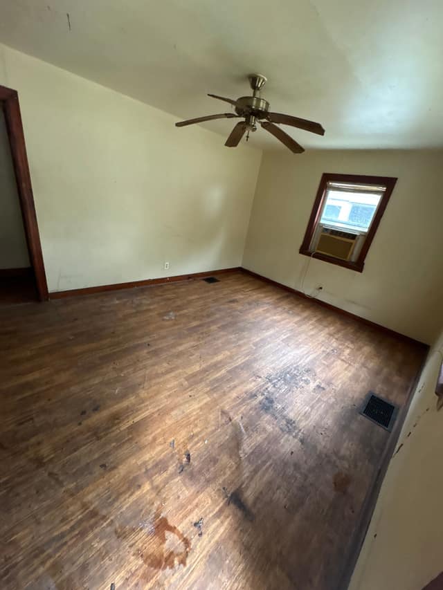 1923 N. Church St , Decatur, IL: owner financed home, photo 2