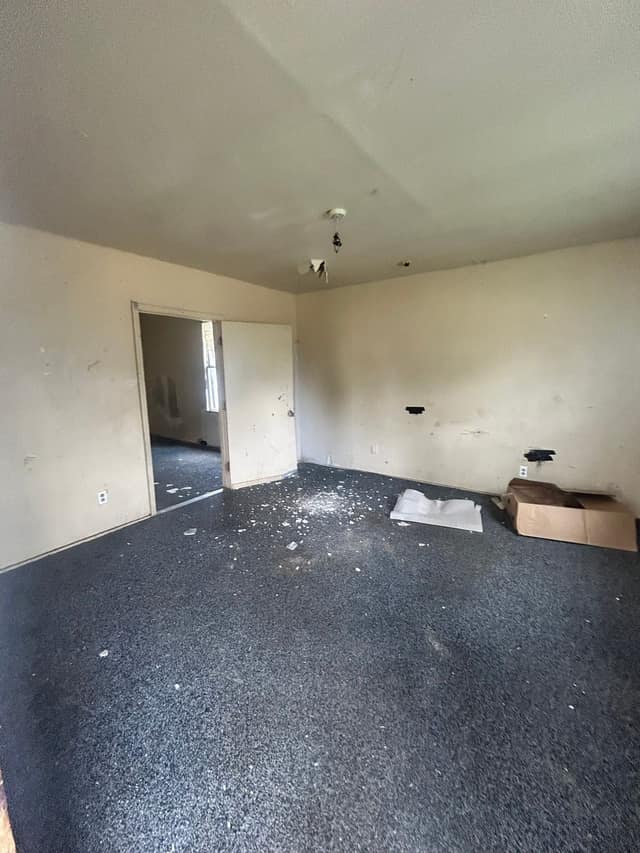 1541 5th Street, Madison, IL: owner financed home, photo 9