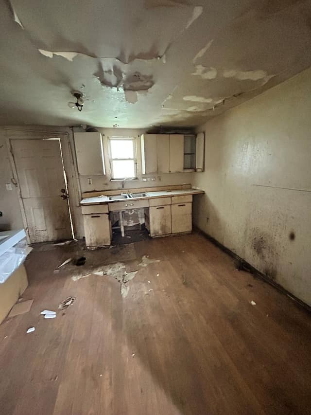 1541 5th Street, Madison, IL: owner financed home, photo 13
