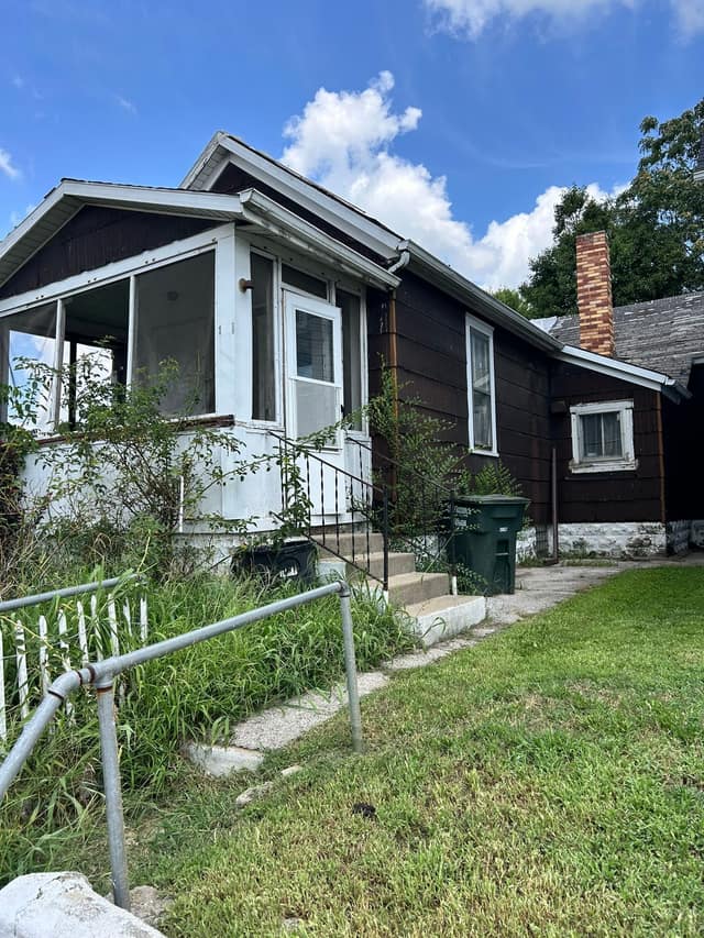 1532 5th St, Madison, IL: owner financed home, photo 4