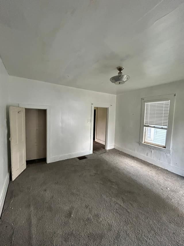 1532 5th St, Madison, IL: owner financed home, photo 11