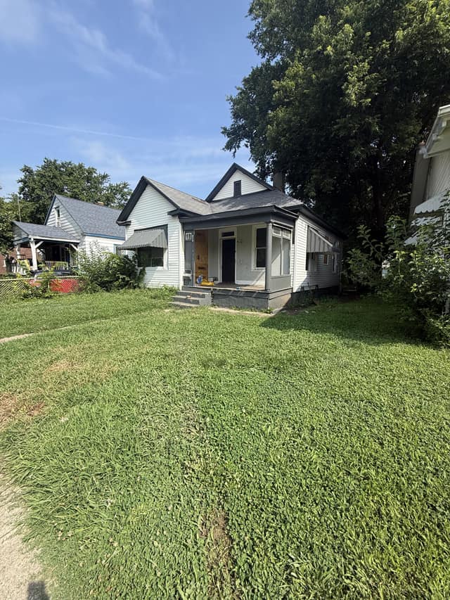 1828 E Main St, Decatur, IL: owner financed home, photo 1