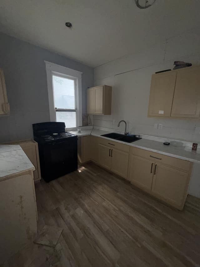 1828 E Main St, Decatur, IL: owner financed home, photo 13