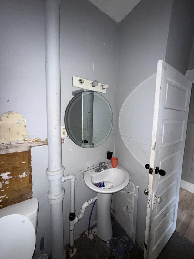 1828 E Main St, Decatur, IL: owner financed home, photo 22