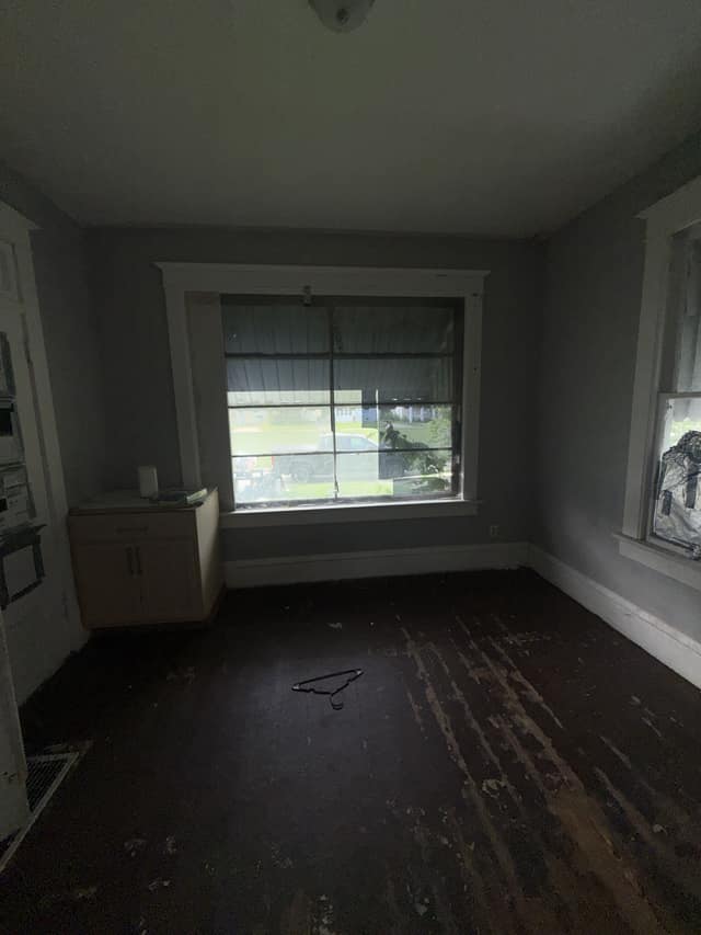 1828 E Main St, Decatur, IL: owner financed home, photo 12