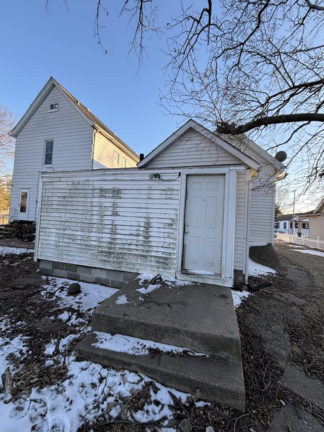 911 W Hurlburt St, Peoria, IL: owner financed home, photo 5