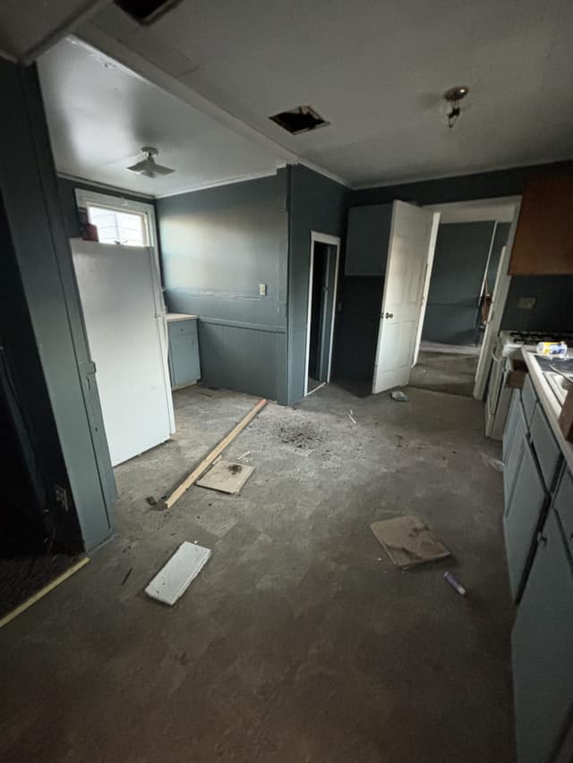 911 W Hurlburt St, Peoria, IL: owner financed home, photo 14