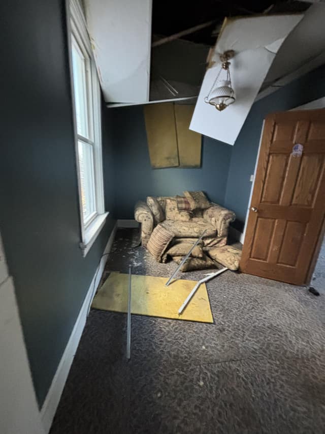911 W Hurlburt St, Peoria, IL: owner financed home, photo 23