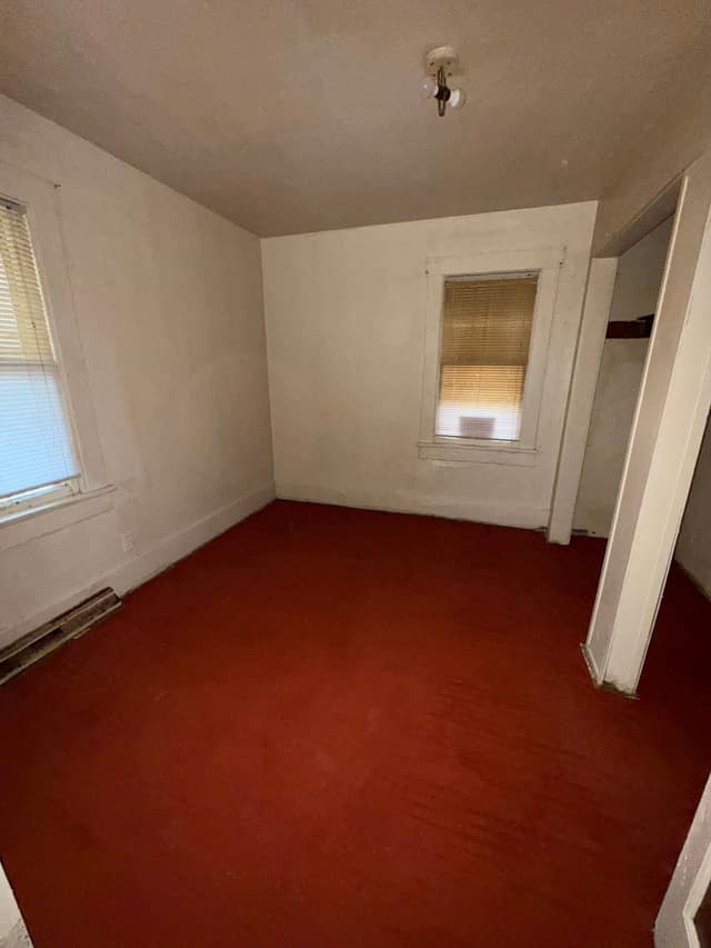 1652 E Hickory St, Decatur, IL: owner financed home, photo 6
