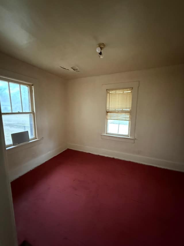 1652 E Hickory St, Decatur, IL: owner financed home, photo 8