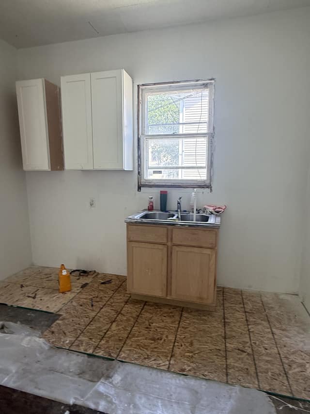 442 W Divison St, Decatur, IL: owner financed home, photo 11