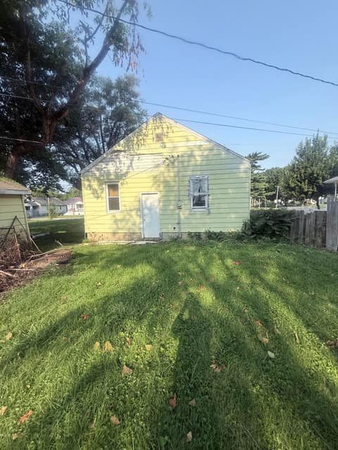1746 N Woodford St, Decatur, IL: owner financed home, photo 1