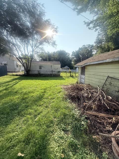 1746 N Woodford St, Decatur, IL: owner financed home, photo 52