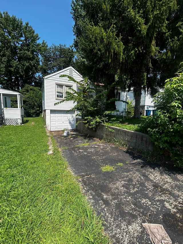 5621 Sunbury Ave , St. Louis, MO: owner financed home, photo 3