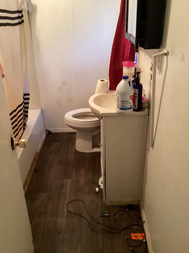 2000 Aycock Ave, New Bern, NC: owner financed home, photo 8