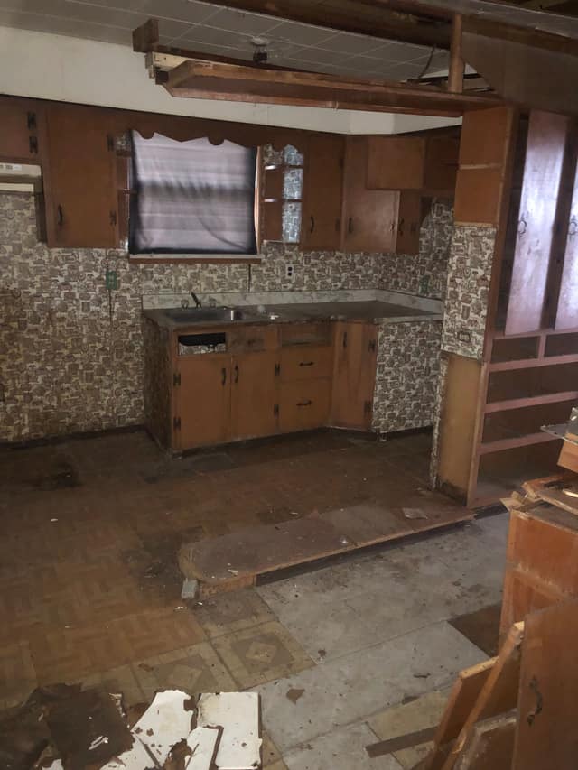1103 E Prairie St, Dectaur, IL: owner financed home, photo 21