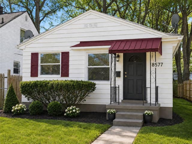 8577 Mark Twain St, Detroit, MI: owner financed home, photo 1