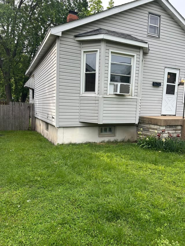 2425 Wheaton Ave, St. Louis, MO: owner financed home, photo 2