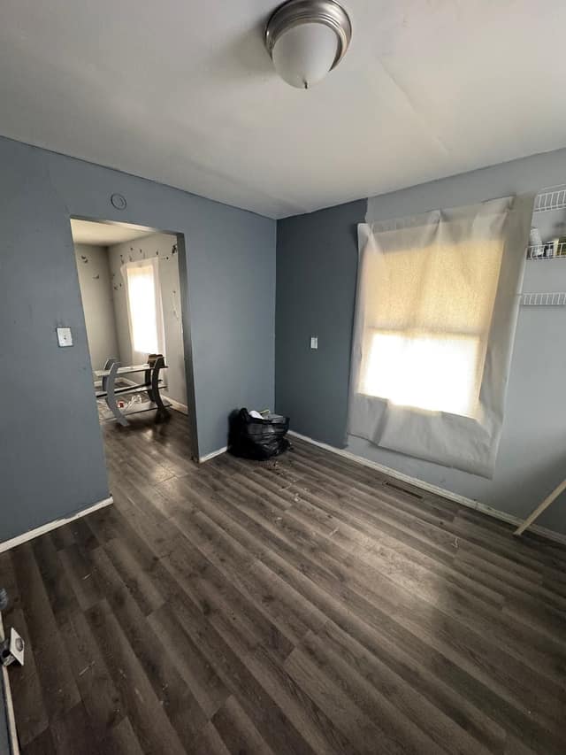 628 W Home Ave, Flint, MI: owner financed home, photo 19