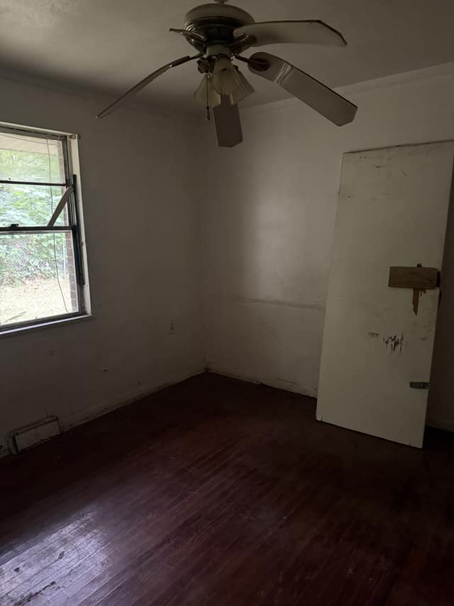5050 Hallows Avenue, East St. Louis, IL: owner financed home, photo 14