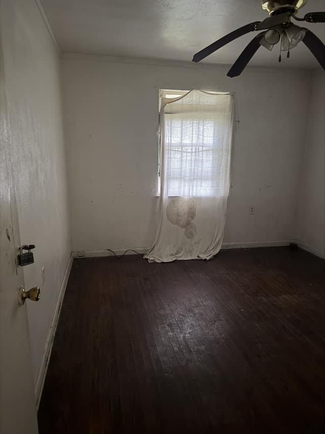5050 Hallows Avenue, East St. Louis, IL: owner financed home, photo 22