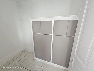 505 Yale St, Saginaw, MI: owner financed home, photo 31