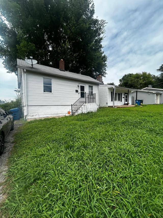 127 Elkan Ave, St. Louis, MO: owner financed home, photo 1