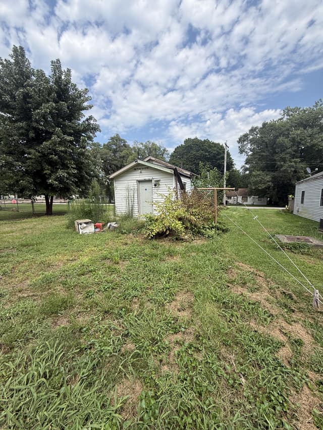 1963 N 31st St, Decatur, IL: owner financed home, photo 17