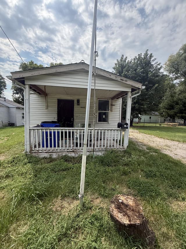 1963 N 31st St, Decatur, IL: owner financed home, photo 23