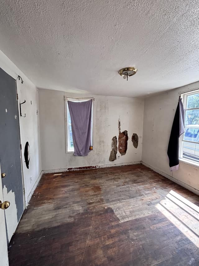 1527 N Oakland Ave, Decatur, IL: owner financed home, photo 5