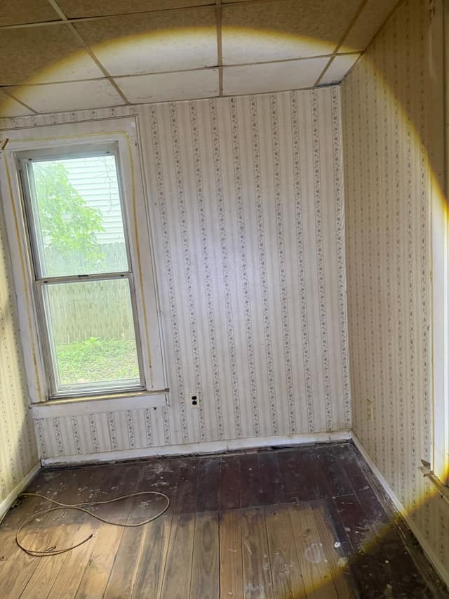 707 N Madison st, Litchfield, IL: owner financed home, photo 22
