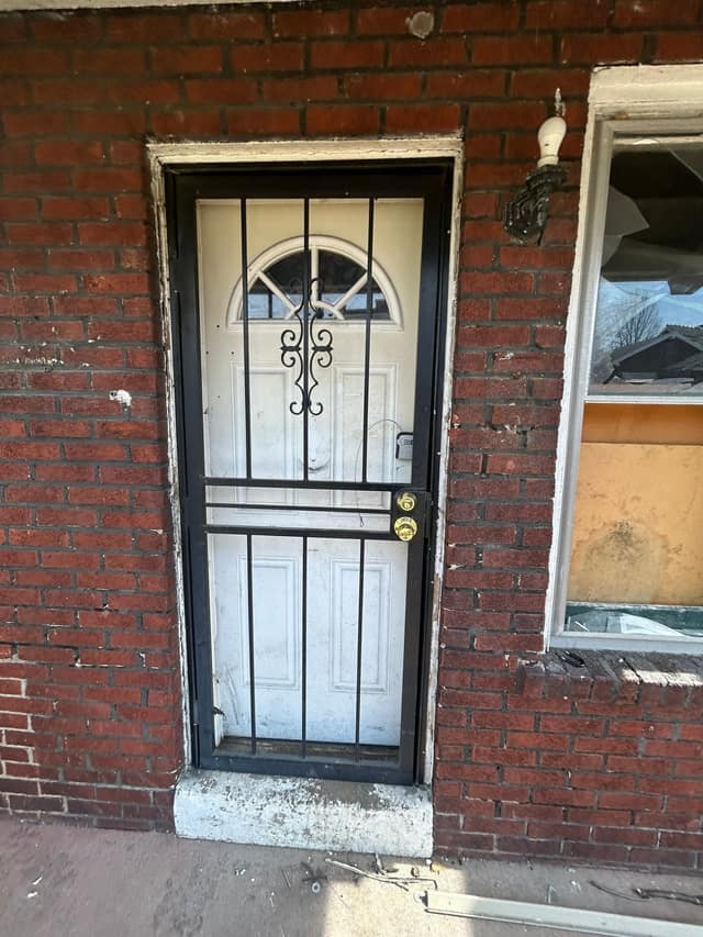 4424 Marcus, St. Louis, MO: owner financed home, photo 2